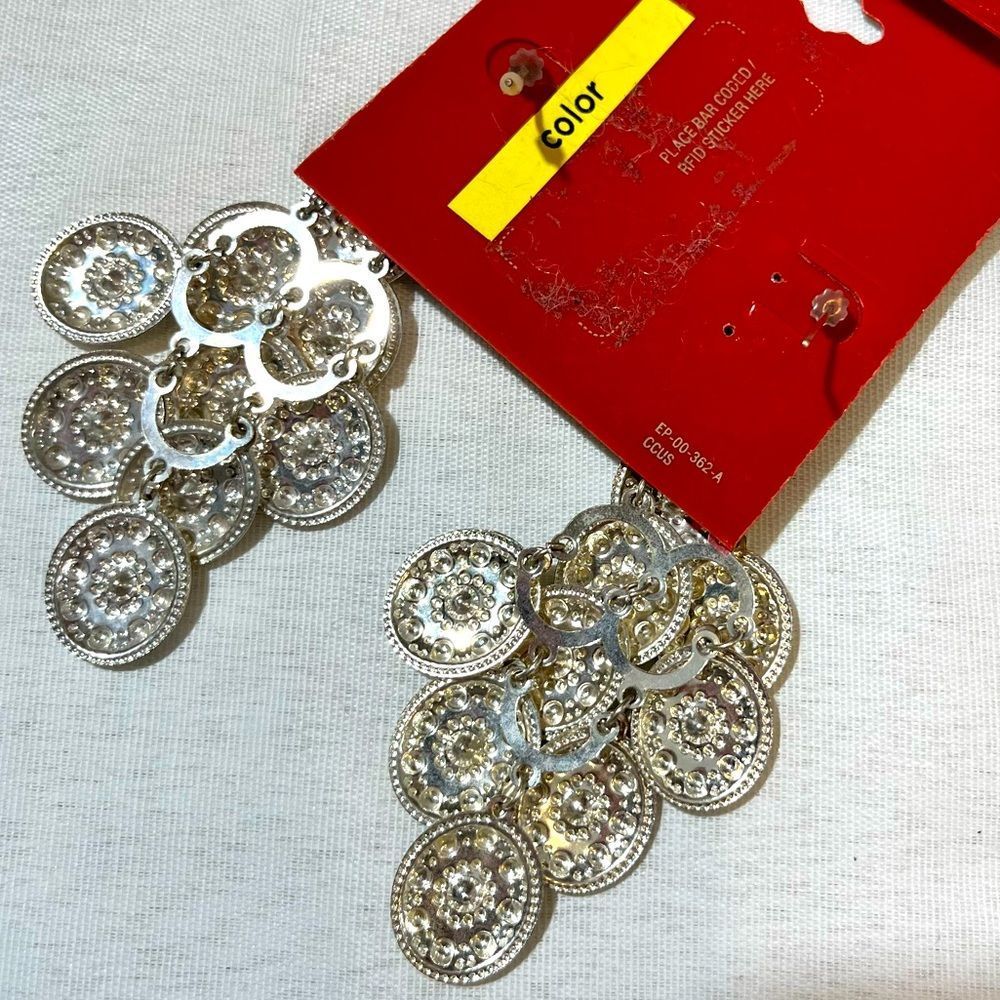 Arizona Jean Chandelier Earrings - Picture 6 of 6